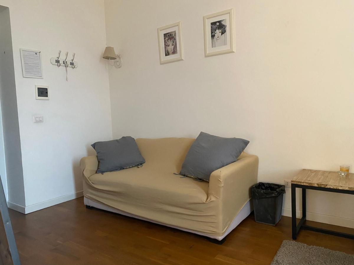 La Rosa Di Roma1 Cozy Big Room In San Giovanni מראה חיצוני תמונה